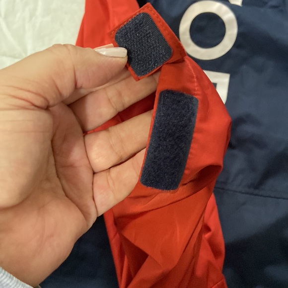 EUC- fantastic rain / windbreaker jacket- pull on - Picture 12 of 16